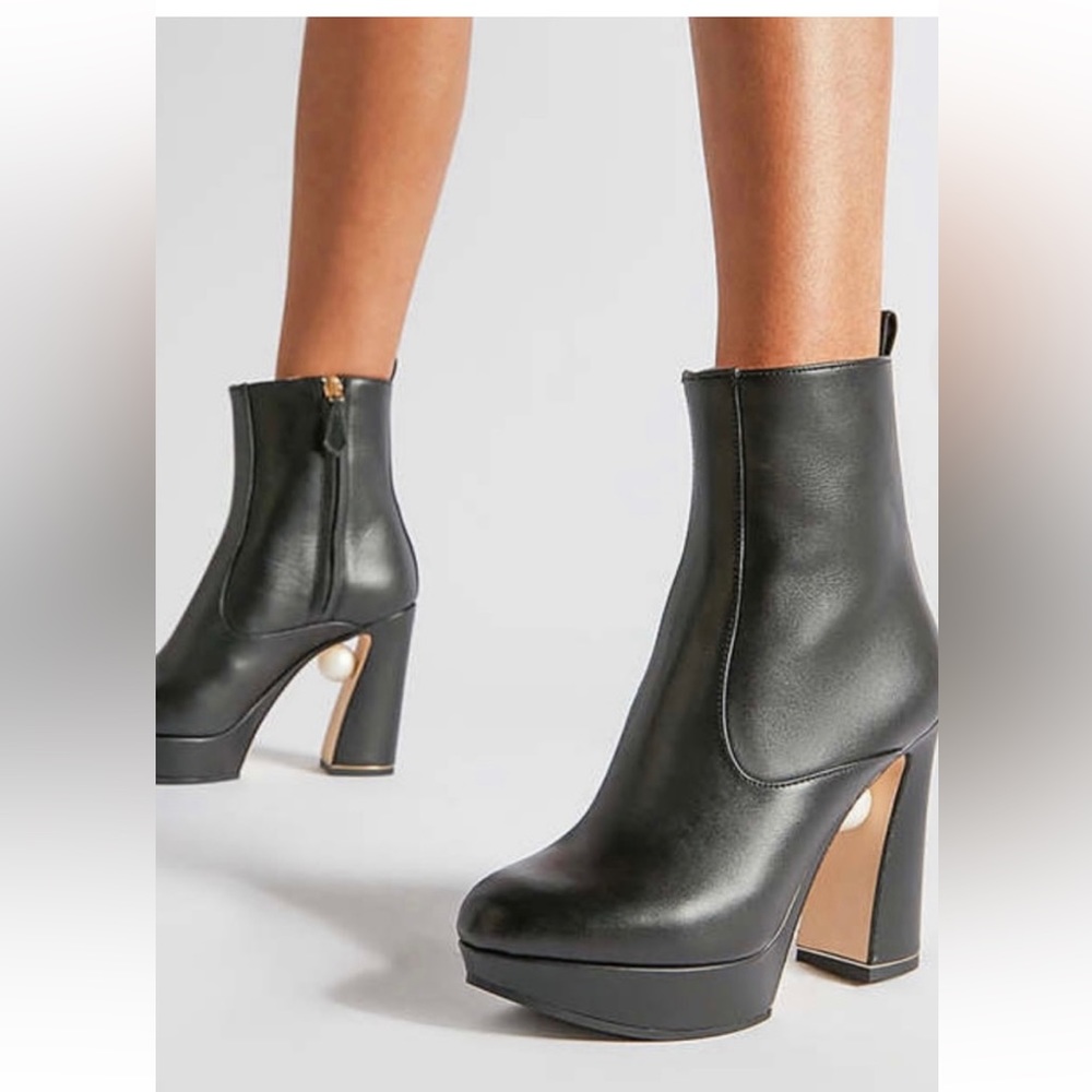 Nicholas Kirkwood Ankle Boots- Sz 38, never worn, new without box